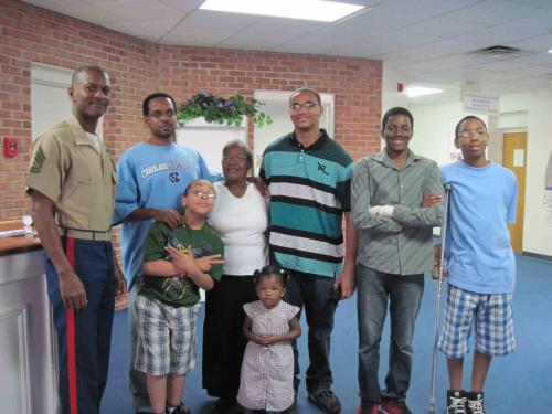  Rob, Mikey, Taden, Edna, Abbe, Timmy, Chev and Trae